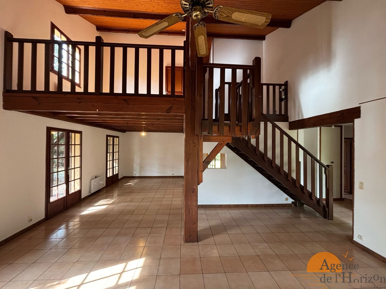 Maison à louer, 122m², Arès