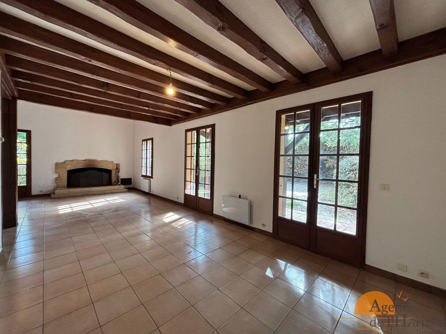 Maison à louer, 122m², Arès