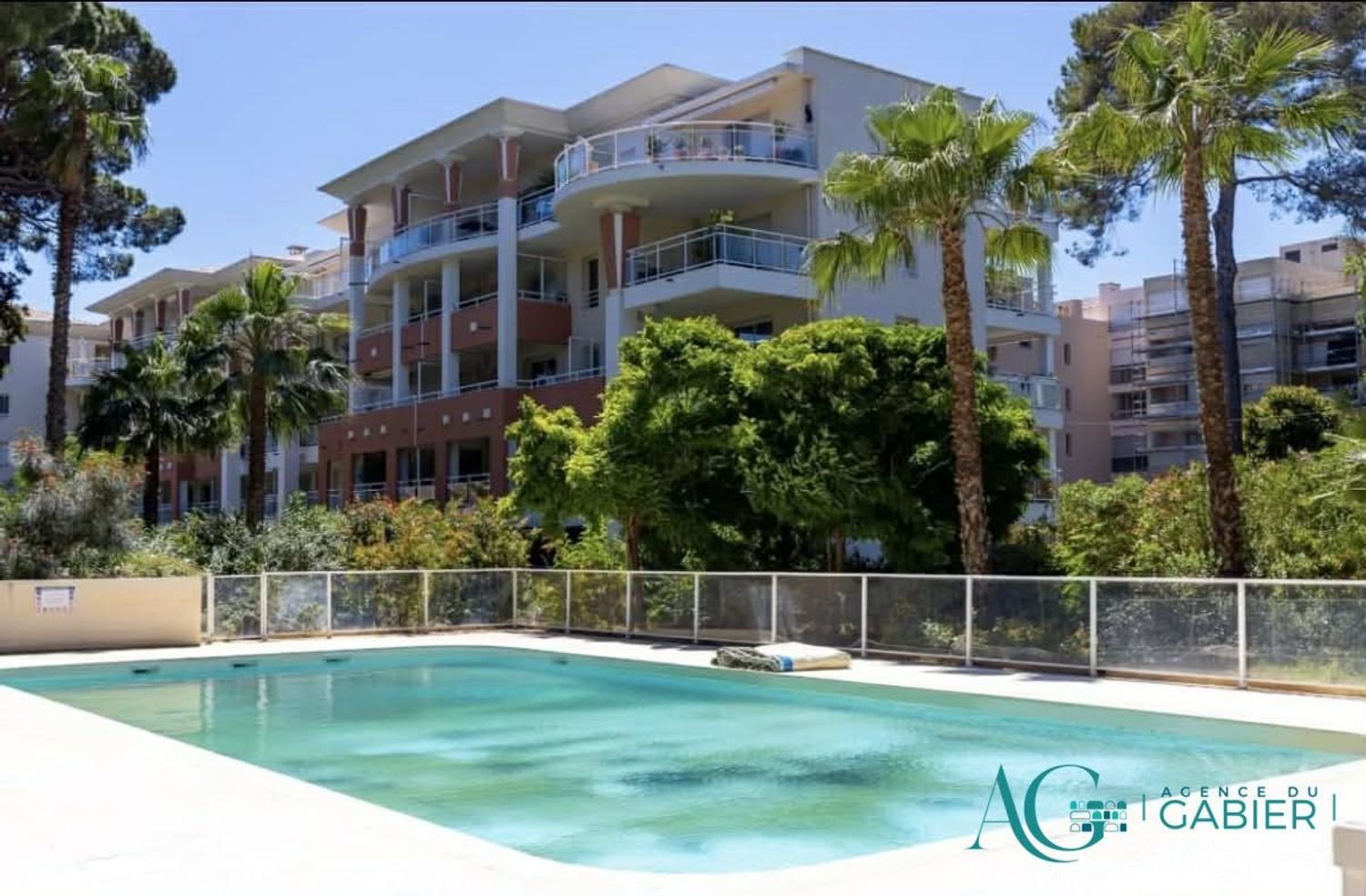 Appartement à vendre, 91m², Hyères