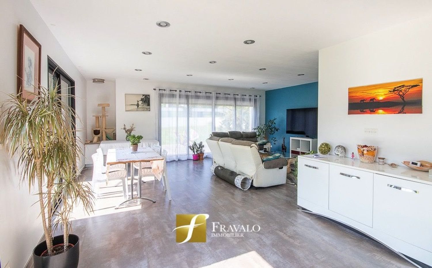 Maison à vendre, 153m², Plougoumelen