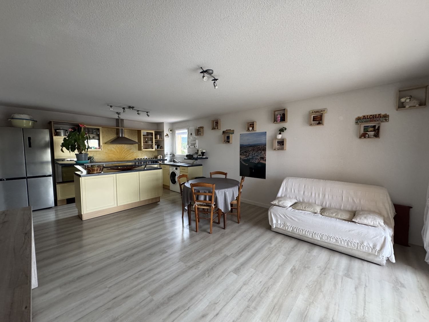 Appartement à vendre, 66m², Fréjus