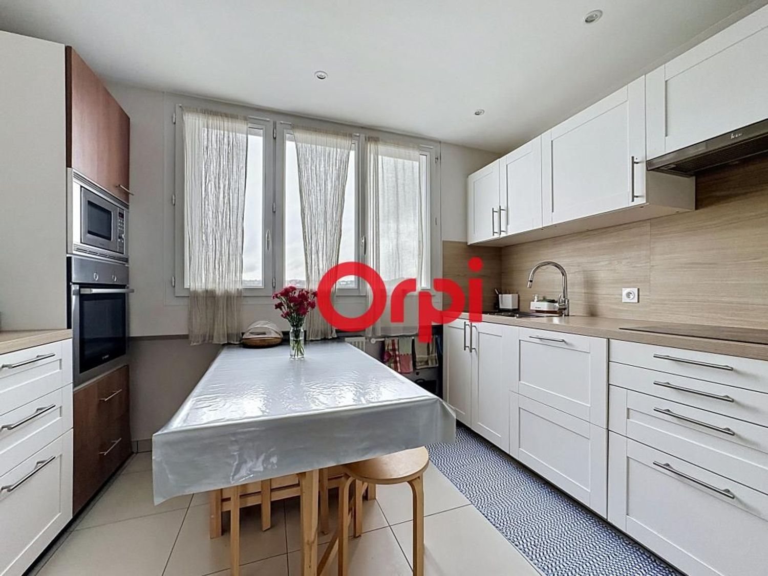 Appartement à vendre, 68m², Pierre-Bénite