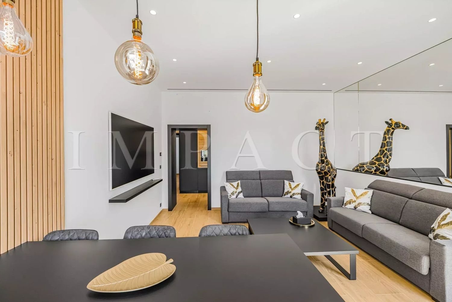 Appartement à louer, 90m², Cannes