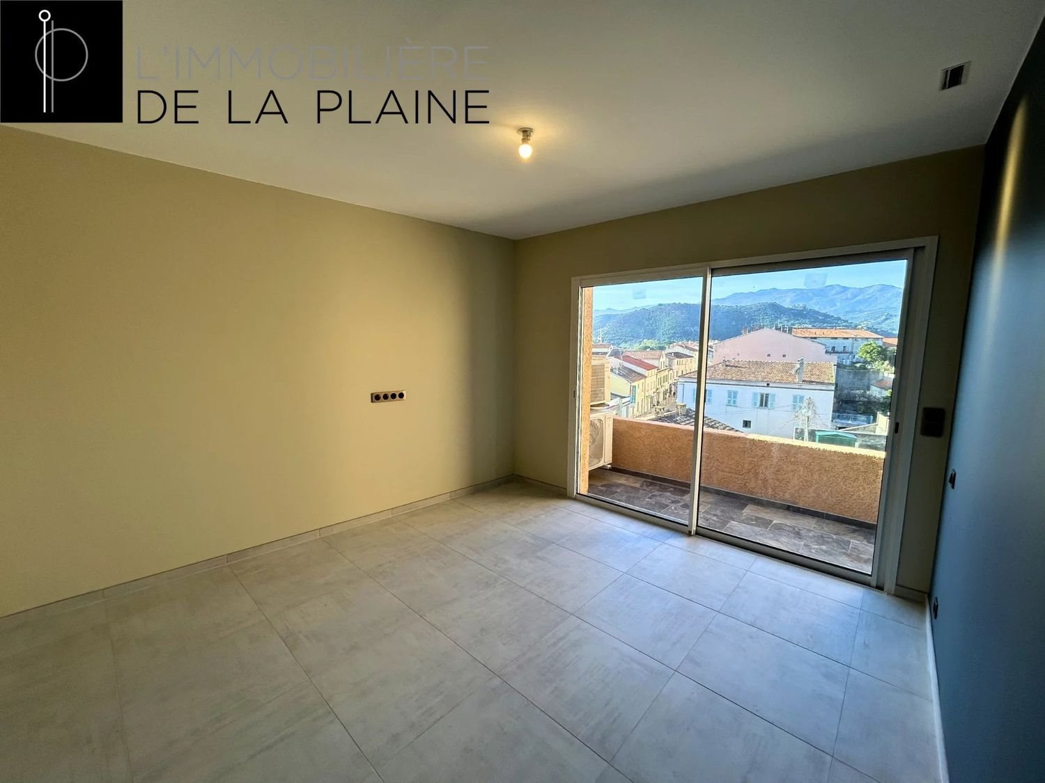 Appartement à vendre, 76m², Saint-Florent