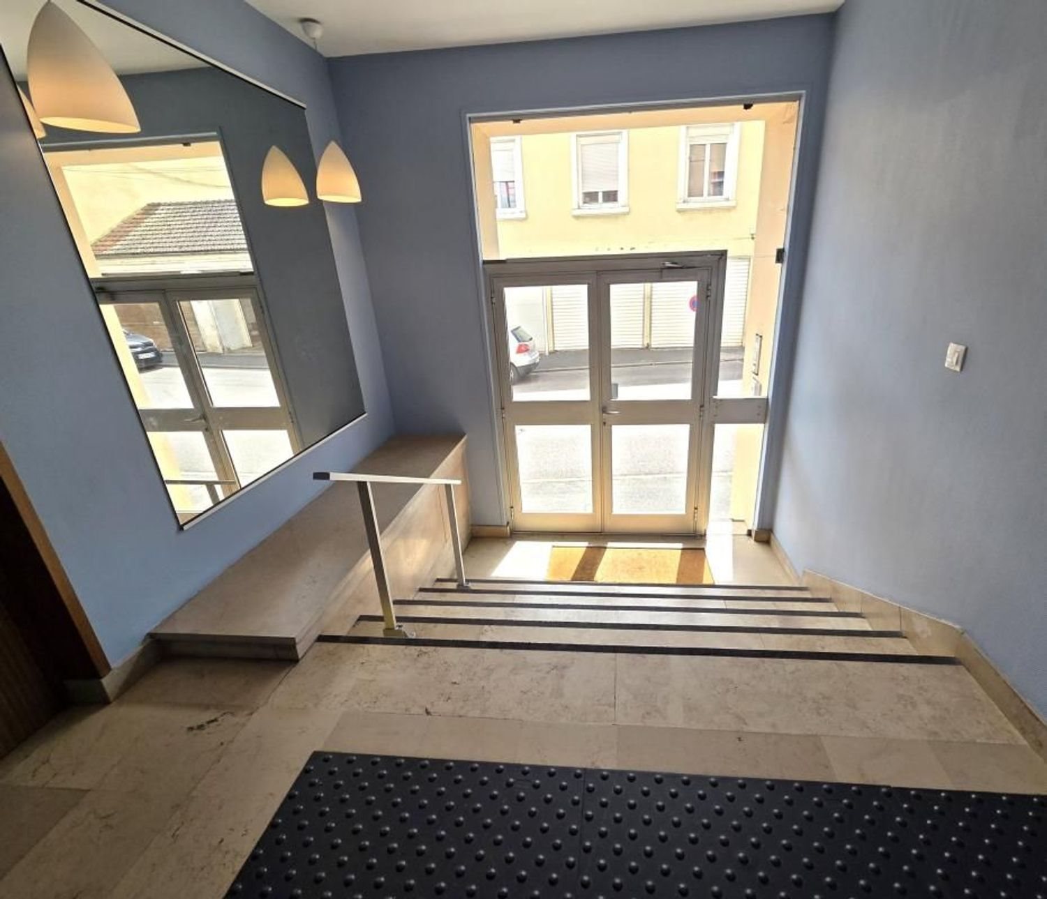 Appartement à vendre, 65m², Montceau-les-Mines