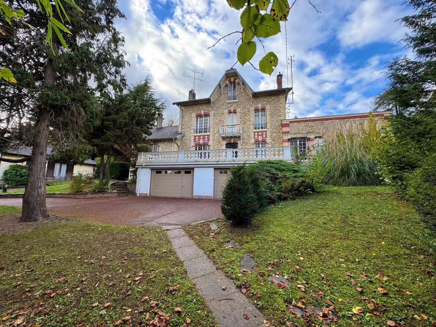 Maison à vendre, 319m², Parmain