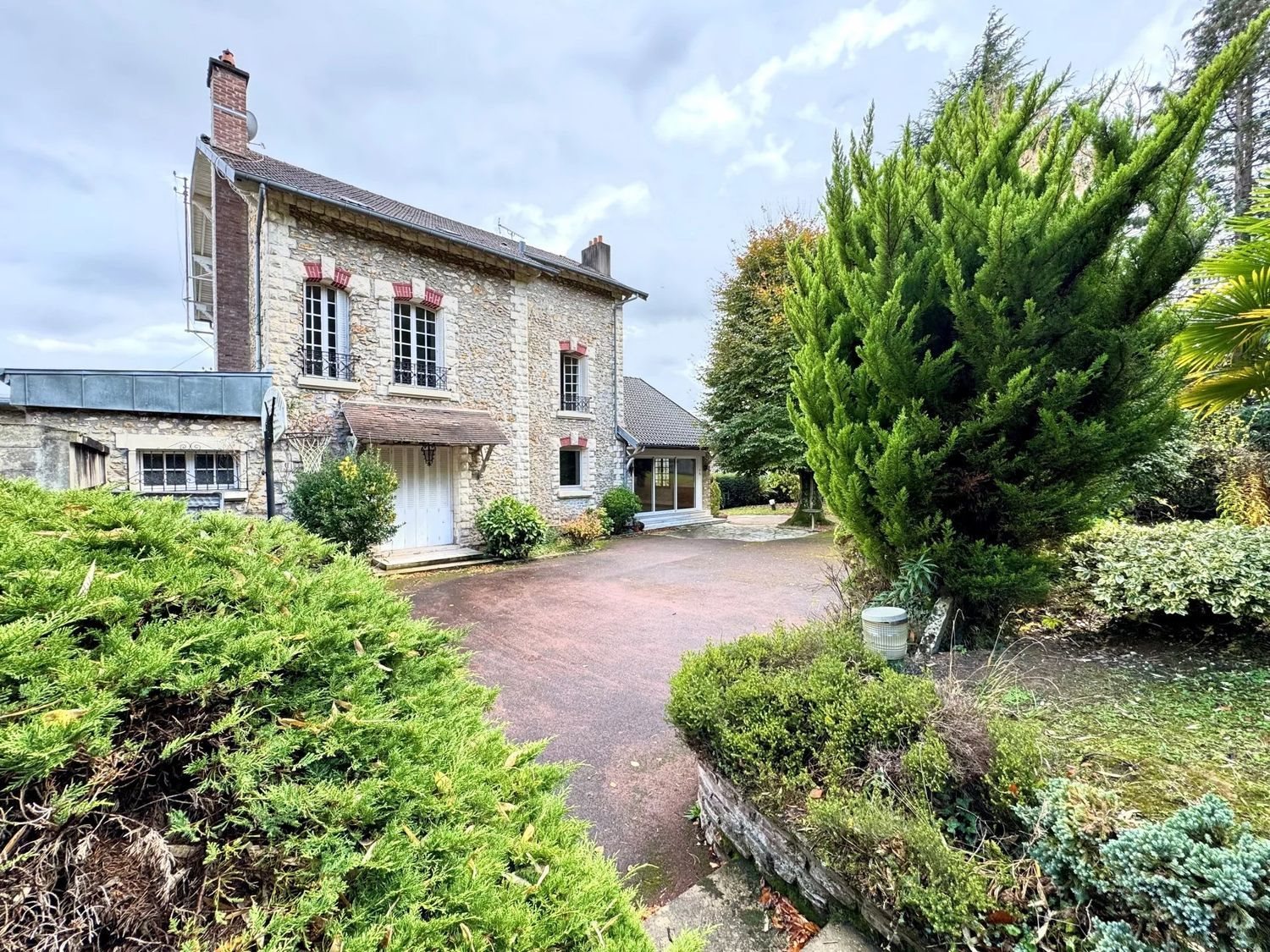 Maison à vendre, 319m², Parmain