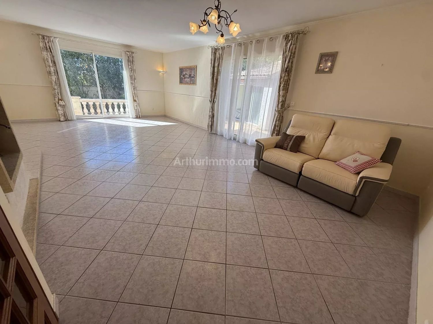 Maison à vendre, 140m², Lézignan-la-Cèbe