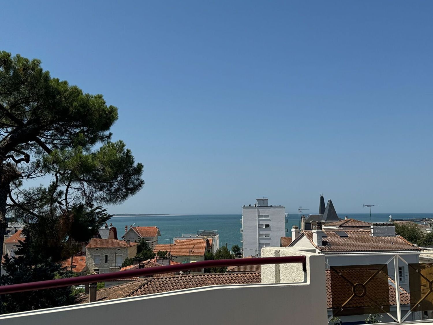 Appartement à vendre, 73m², Royan