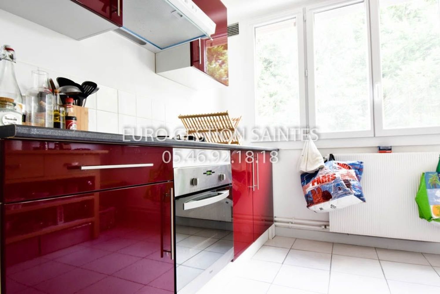 Appartement à louer, 47m², Saintes
