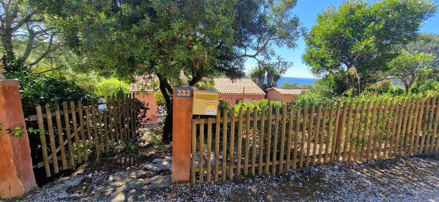 Maison à vendre, 73m², Hyères