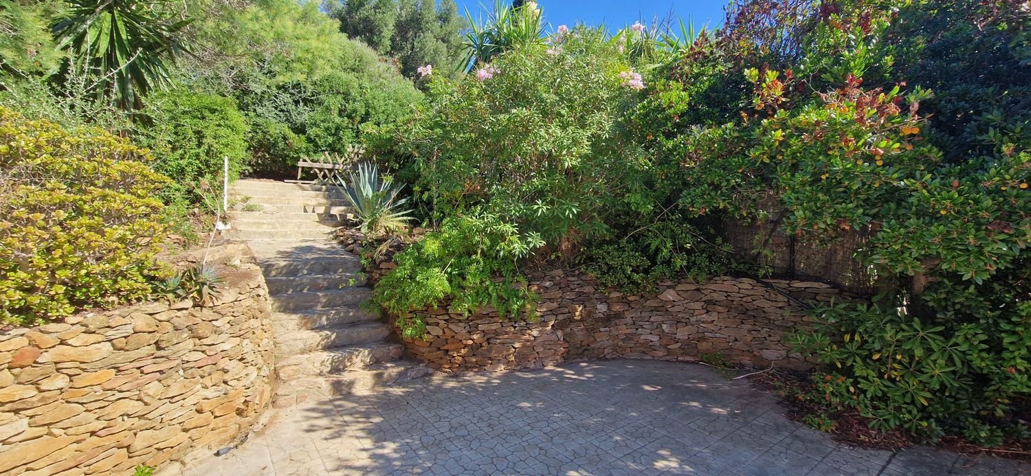 Maison à vendre, 73m², Hyères