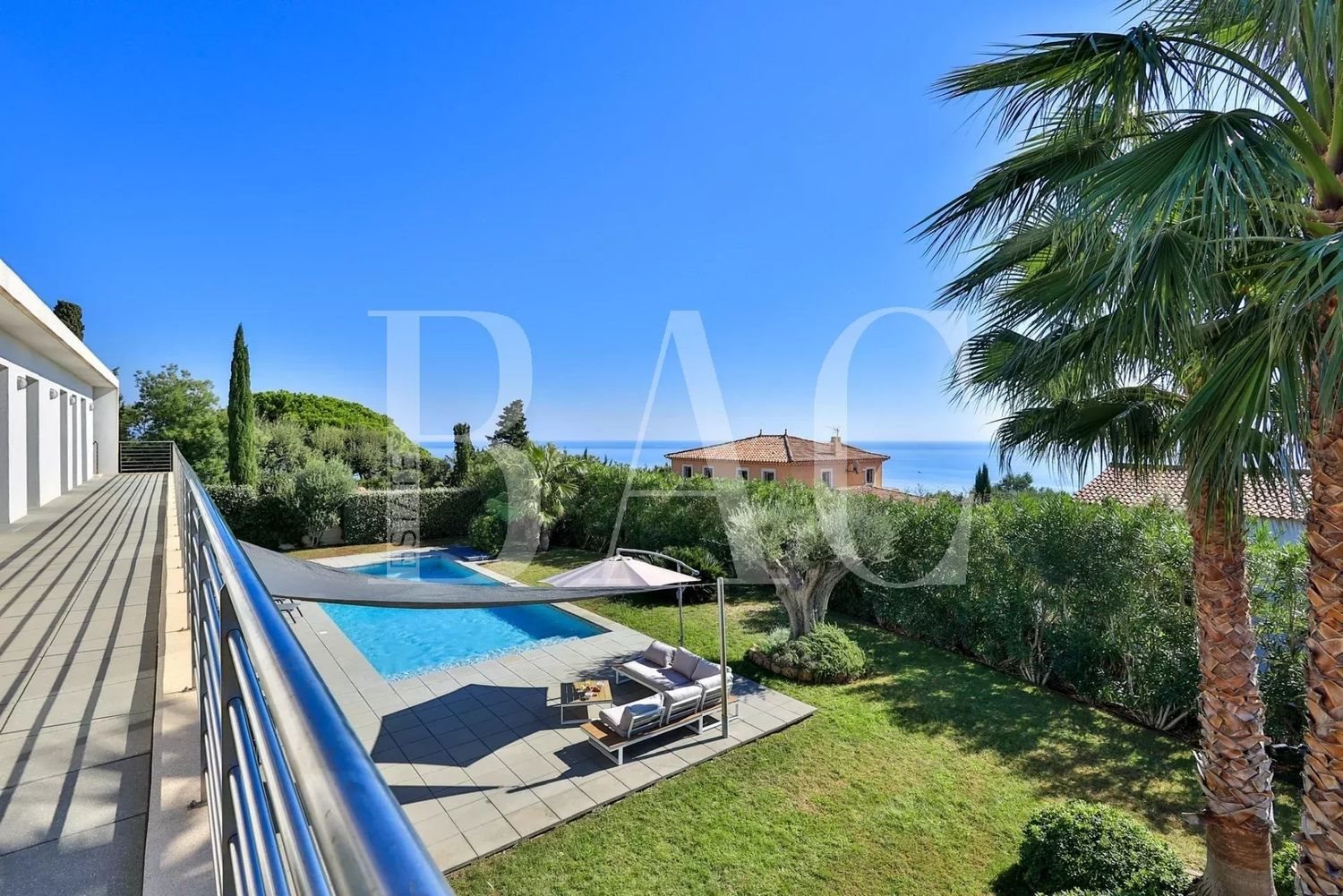 Maison à vendre, 320m², Roquebrune-sur-Argens