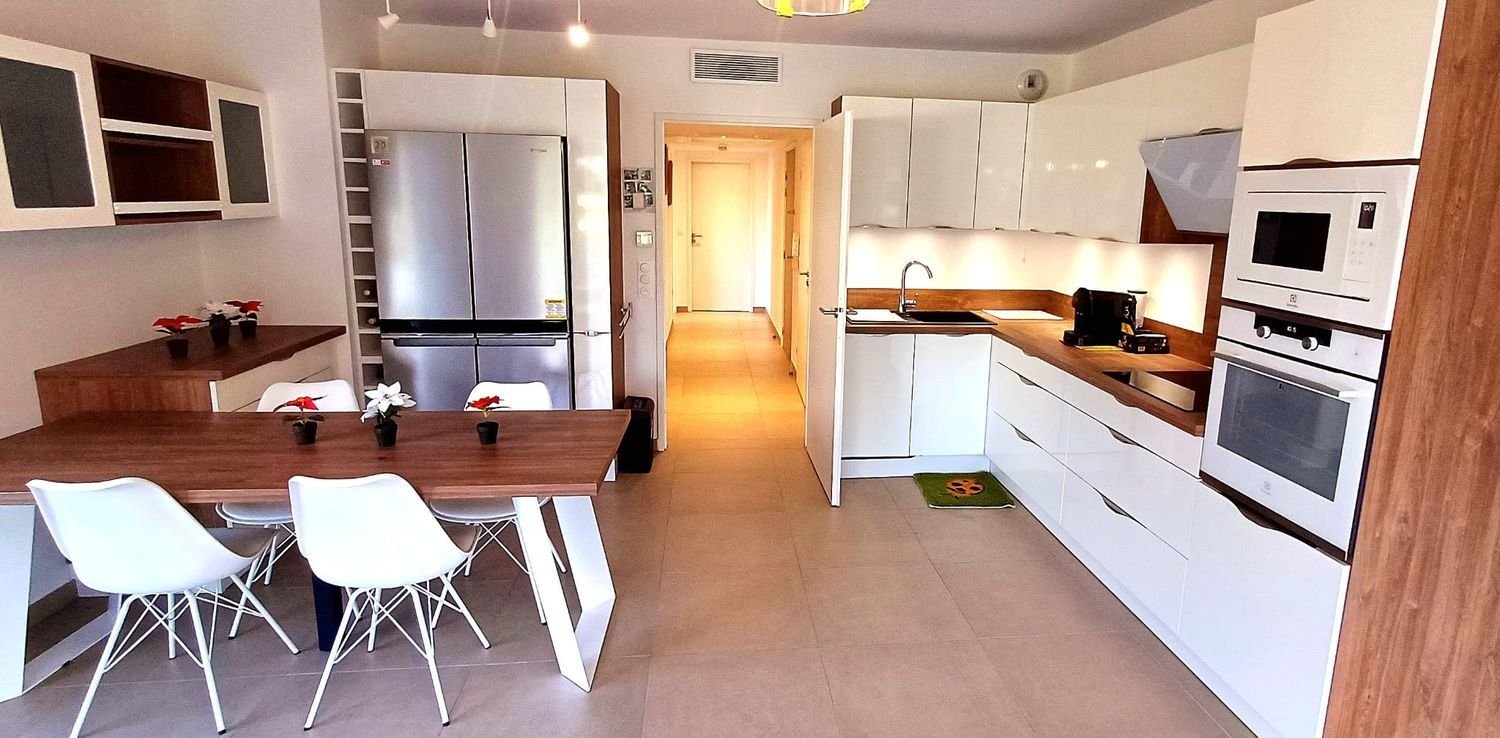 Appartement à vendre, 72m², Antibes