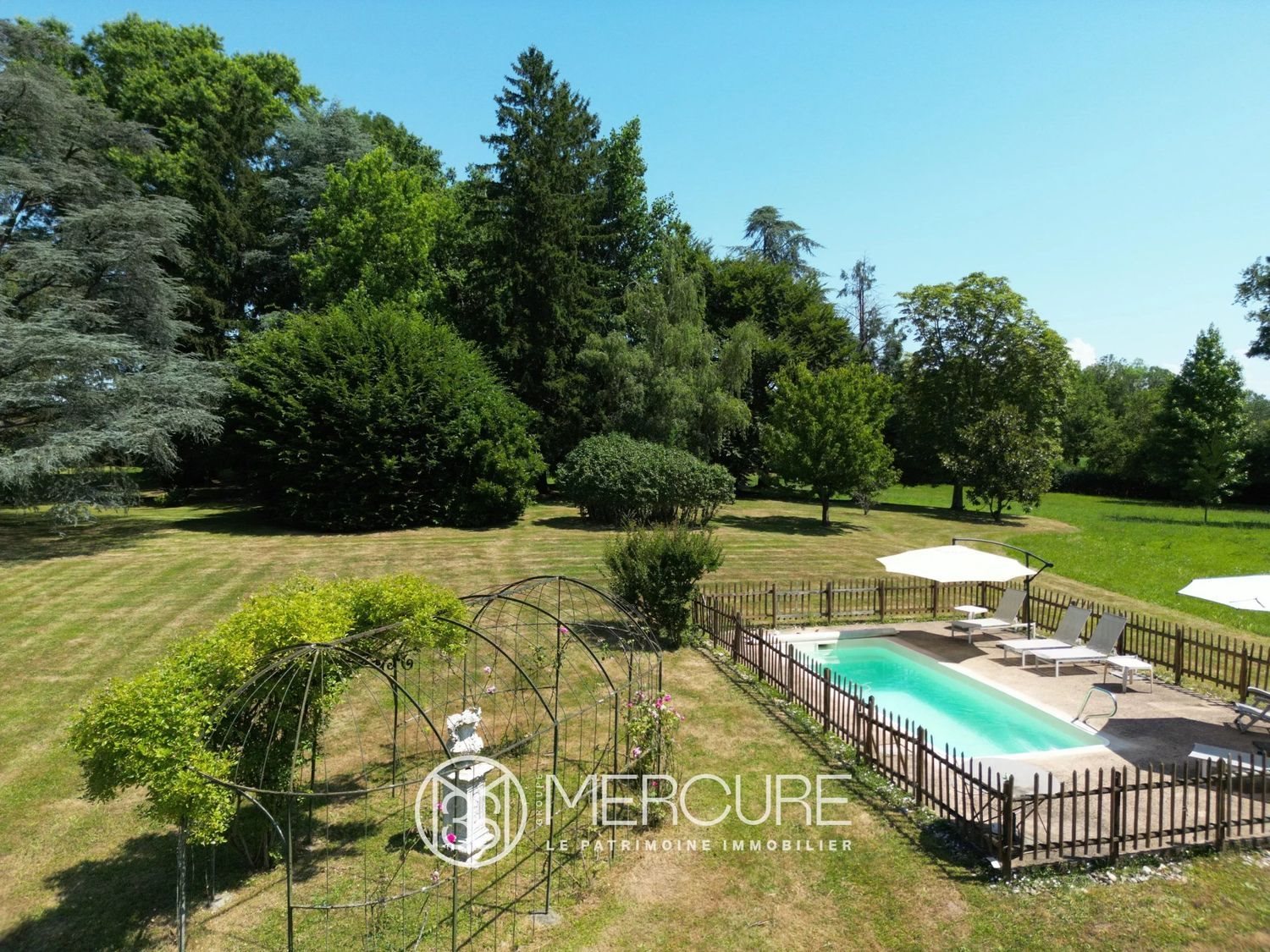 Maison à vendre, 342m², Vonnas