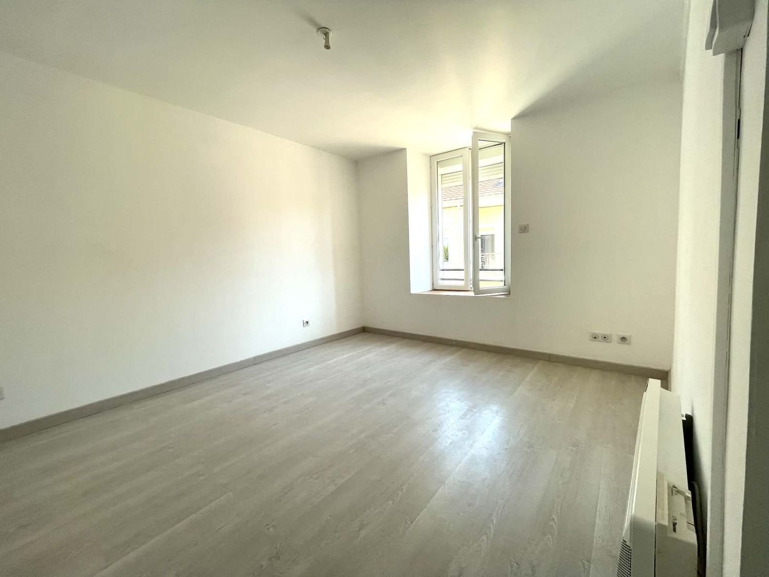 Appartement à louer, 87m², Vittel