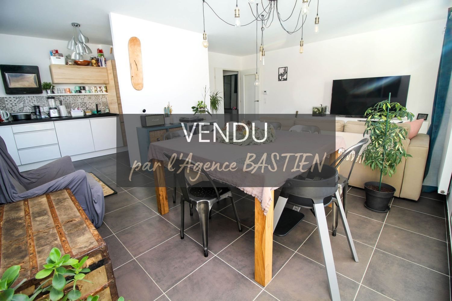 Appartement à vendre, 72m², Saint-Genis-Pouilly