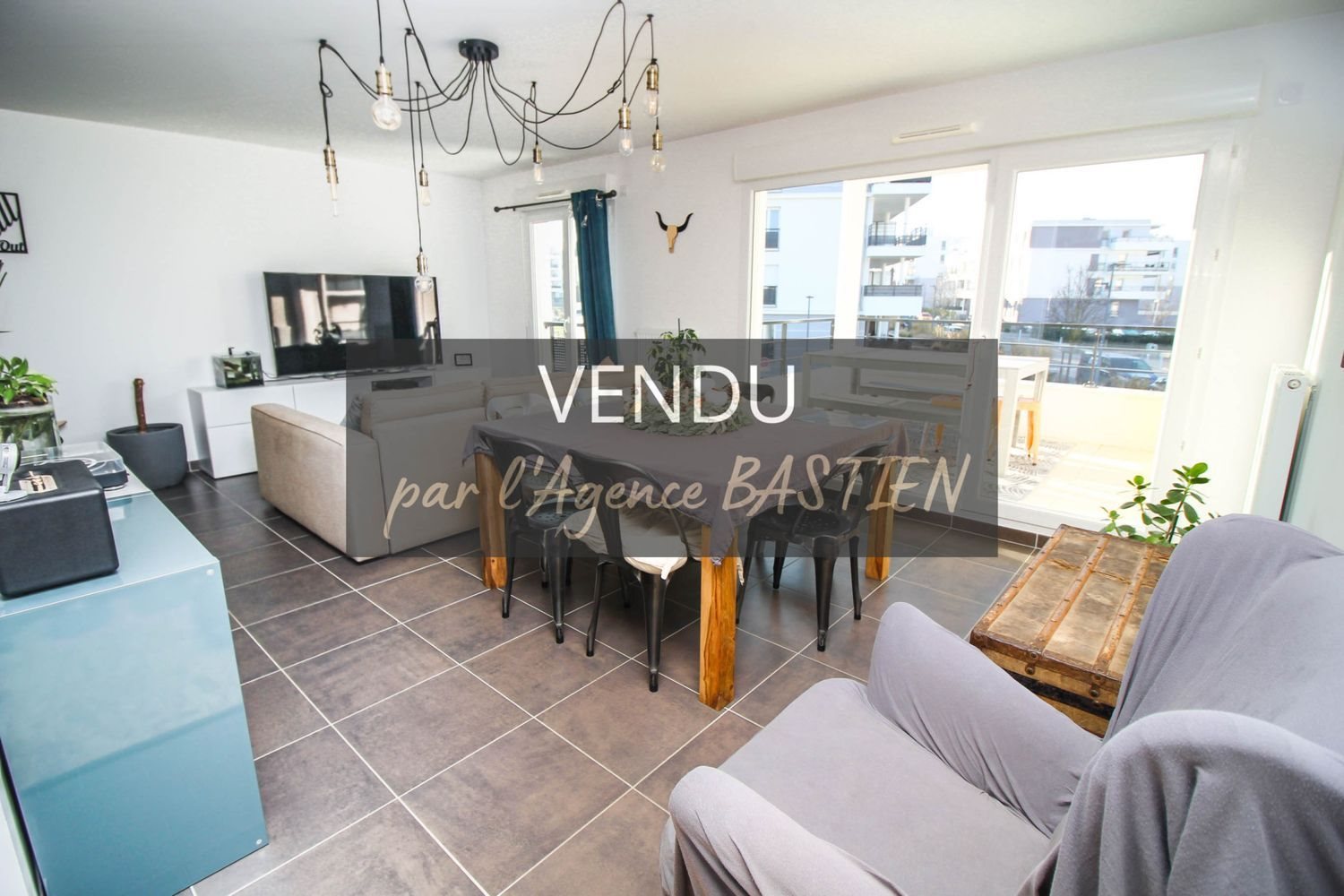 Appartement à vendre, 72m², Saint-Genis-Pouilly