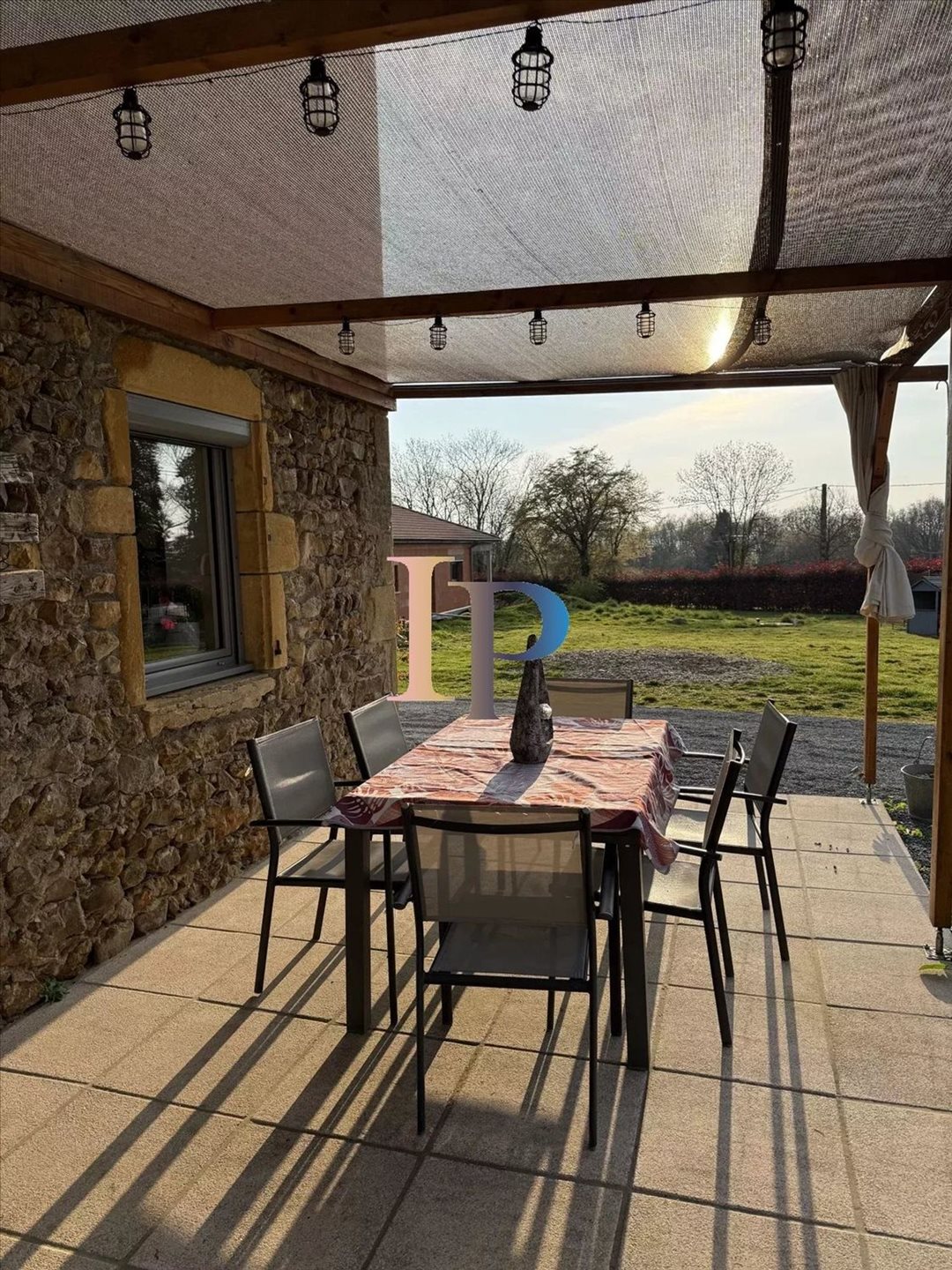 Maison à vendre, 277m², Fleury-la-Montagne