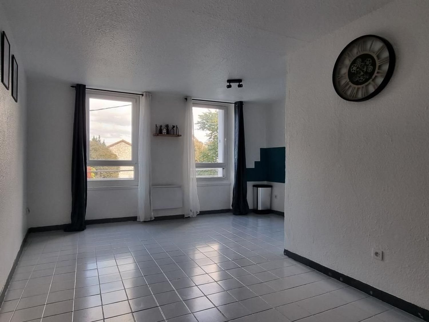 Appartement à louer, 30m², Alès