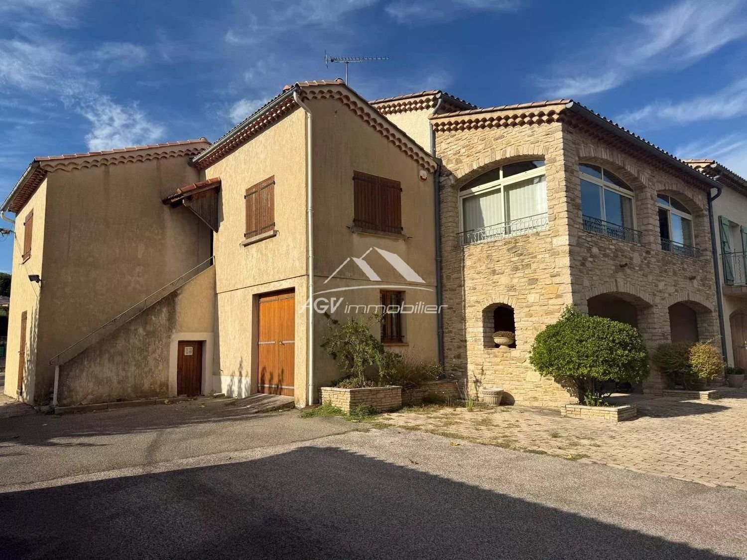 Maison à vendre, 236m², Saint-Privat-des-Vieux