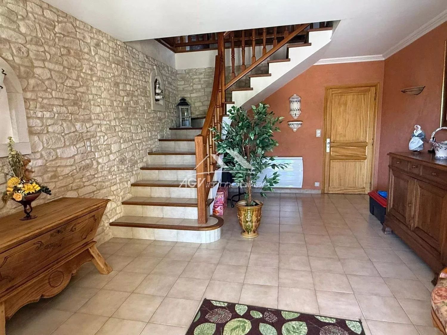 Maison à vendre, 236m², Saint-Privat-des-Vieux