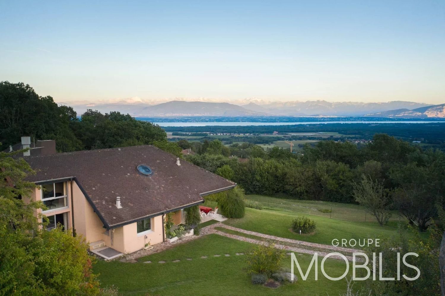 Maison à vendre, 412m², Grilly