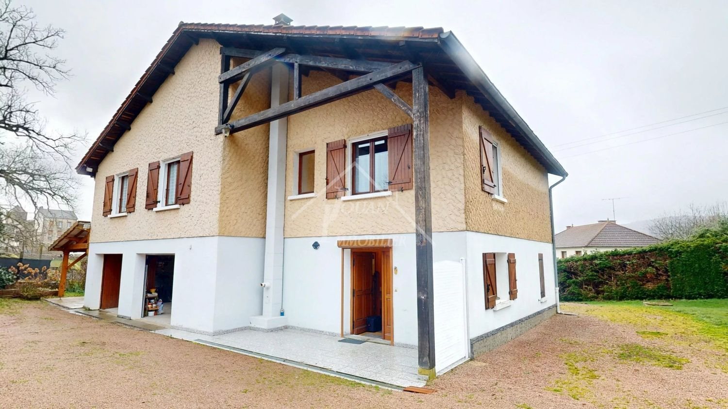 Maison à vendre, 119m², Saint-Pierre-Laval
