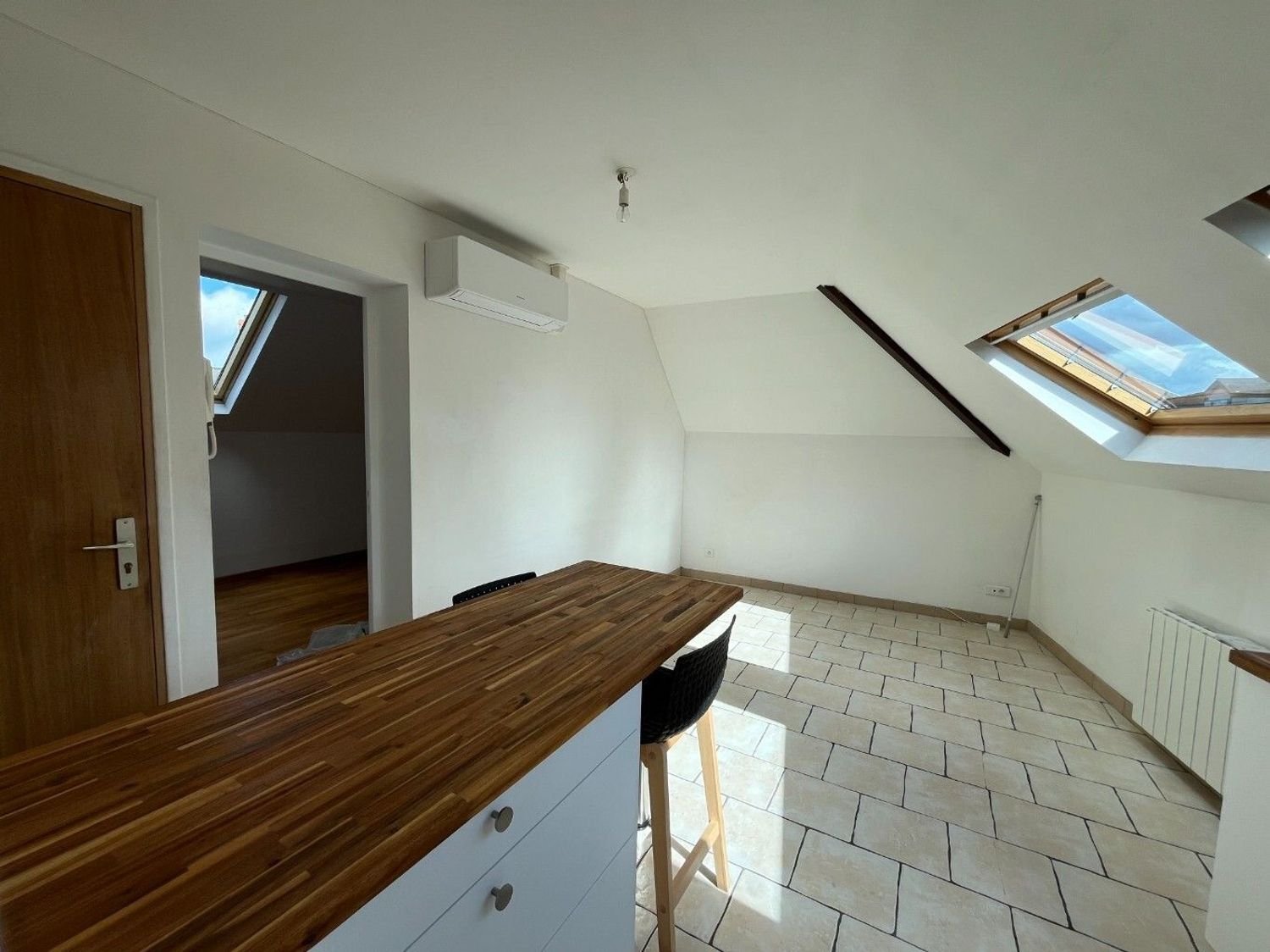 Appartement à louer, 25m², Saint-Aubin-lès-Elbeuf