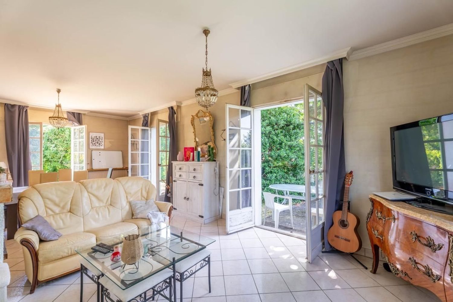 Maison à vendre, 180m², Champagne-au-Mont-d'Or
