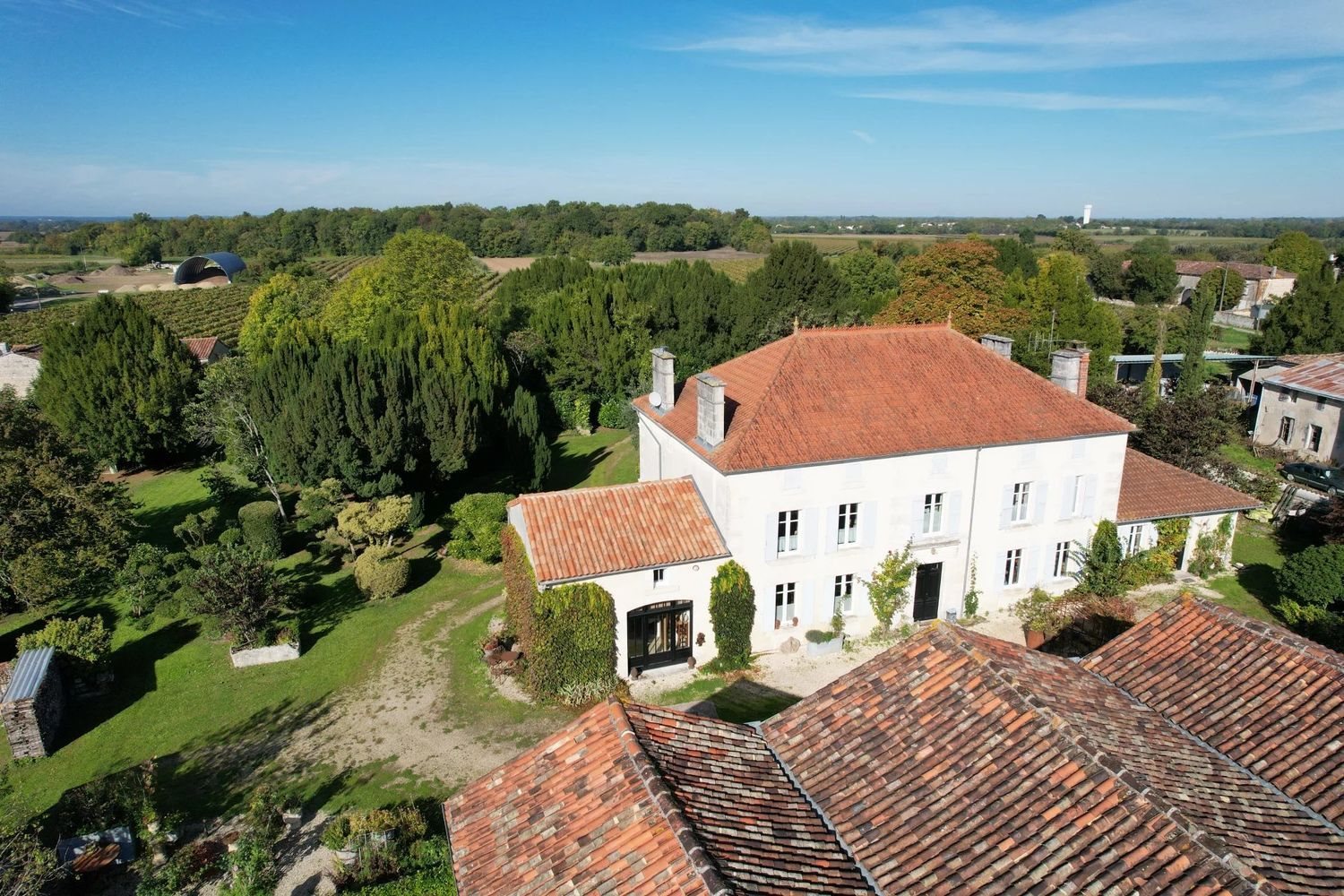 Maison à vendre, 440m², Sigogne