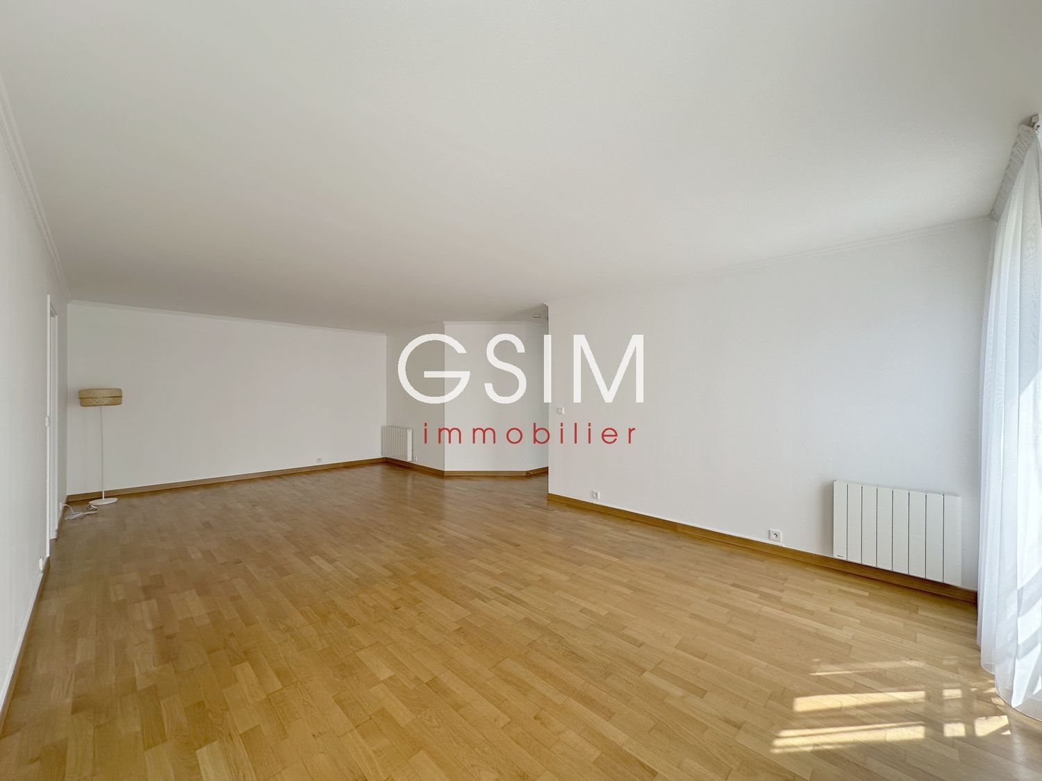 Appartement à louer, 83m², Garches
