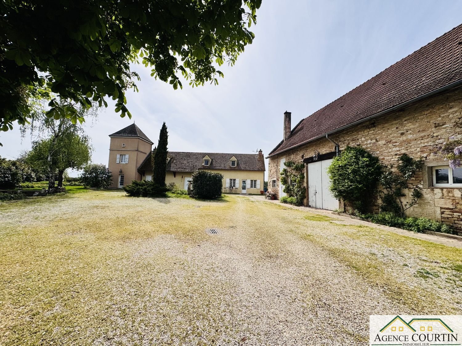 Maison à vendre, 249m², Varennes-le-Grand