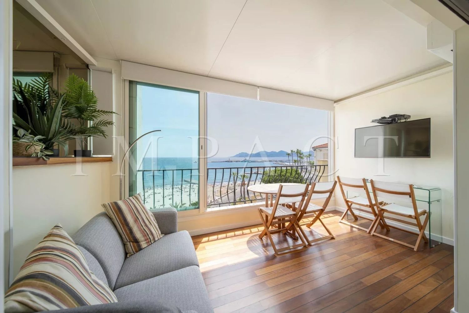 Appartement à louer, 78m², Cannes