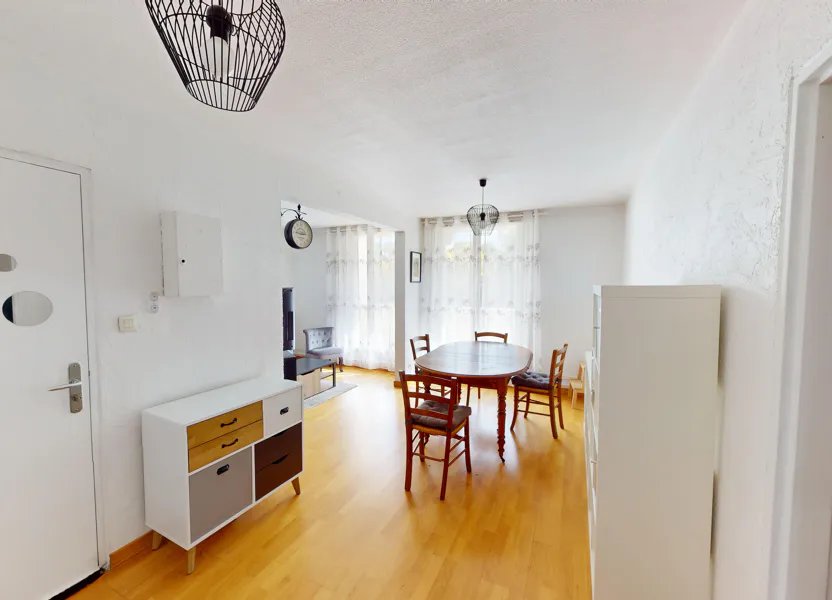 Appartement à louer, 66m², Vaulx-en-Velin