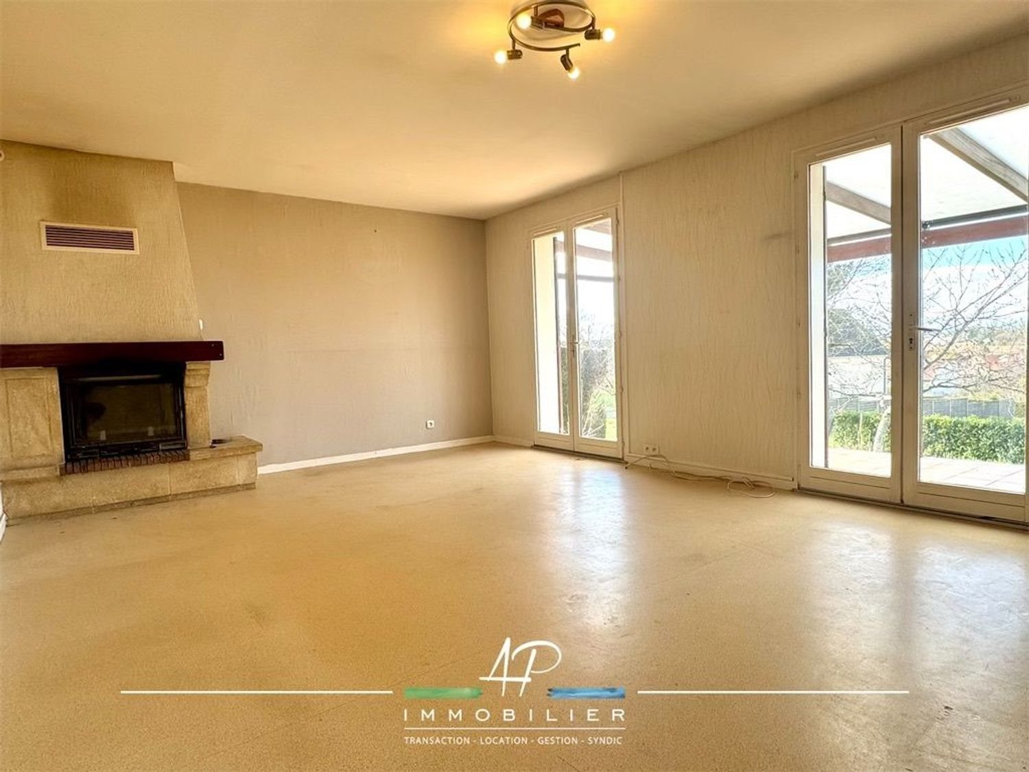Maison à vendre, 95m², Mirebeau-sur-Bèze