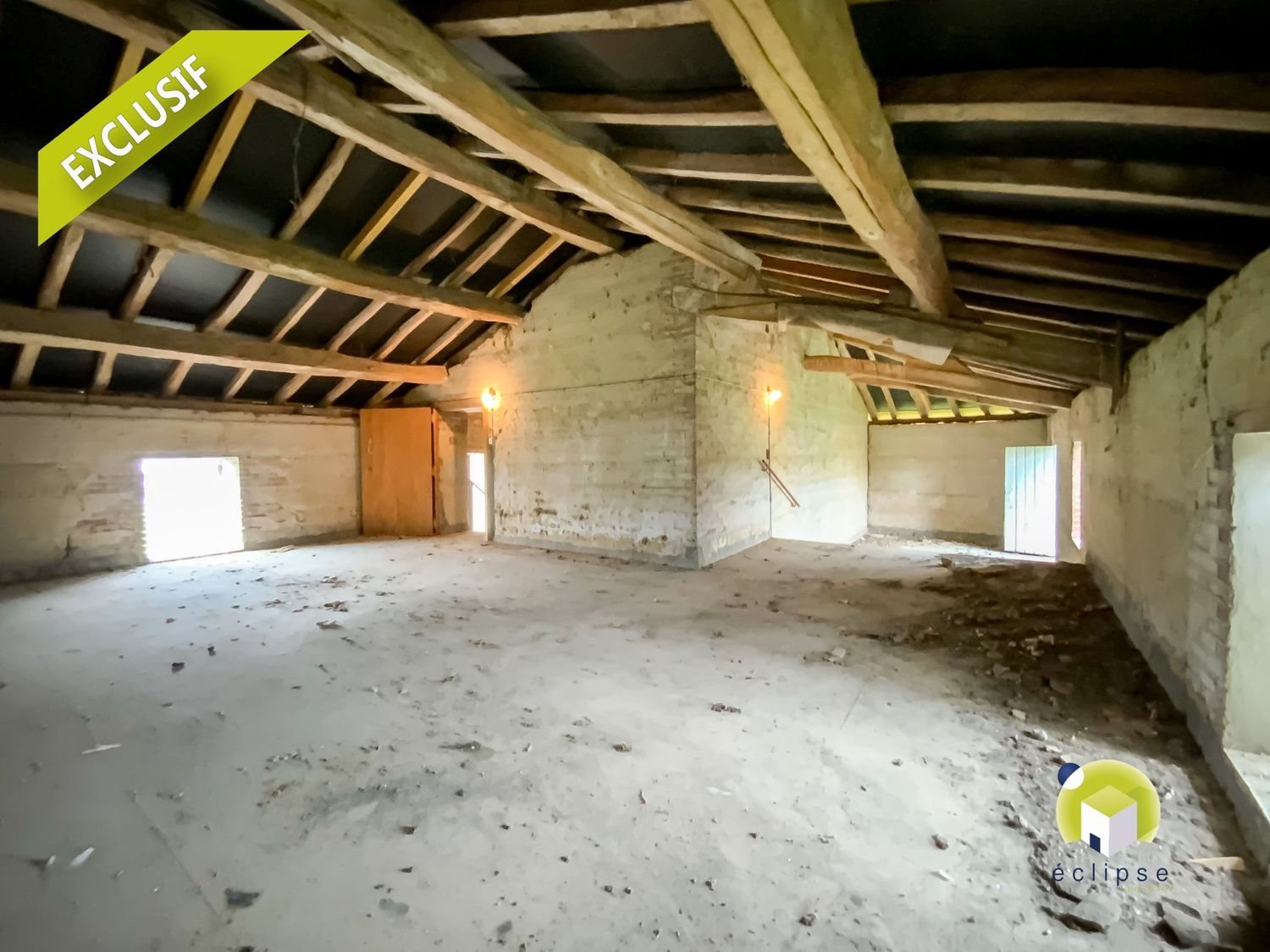 Maison à vendre, 300m², Mézériat