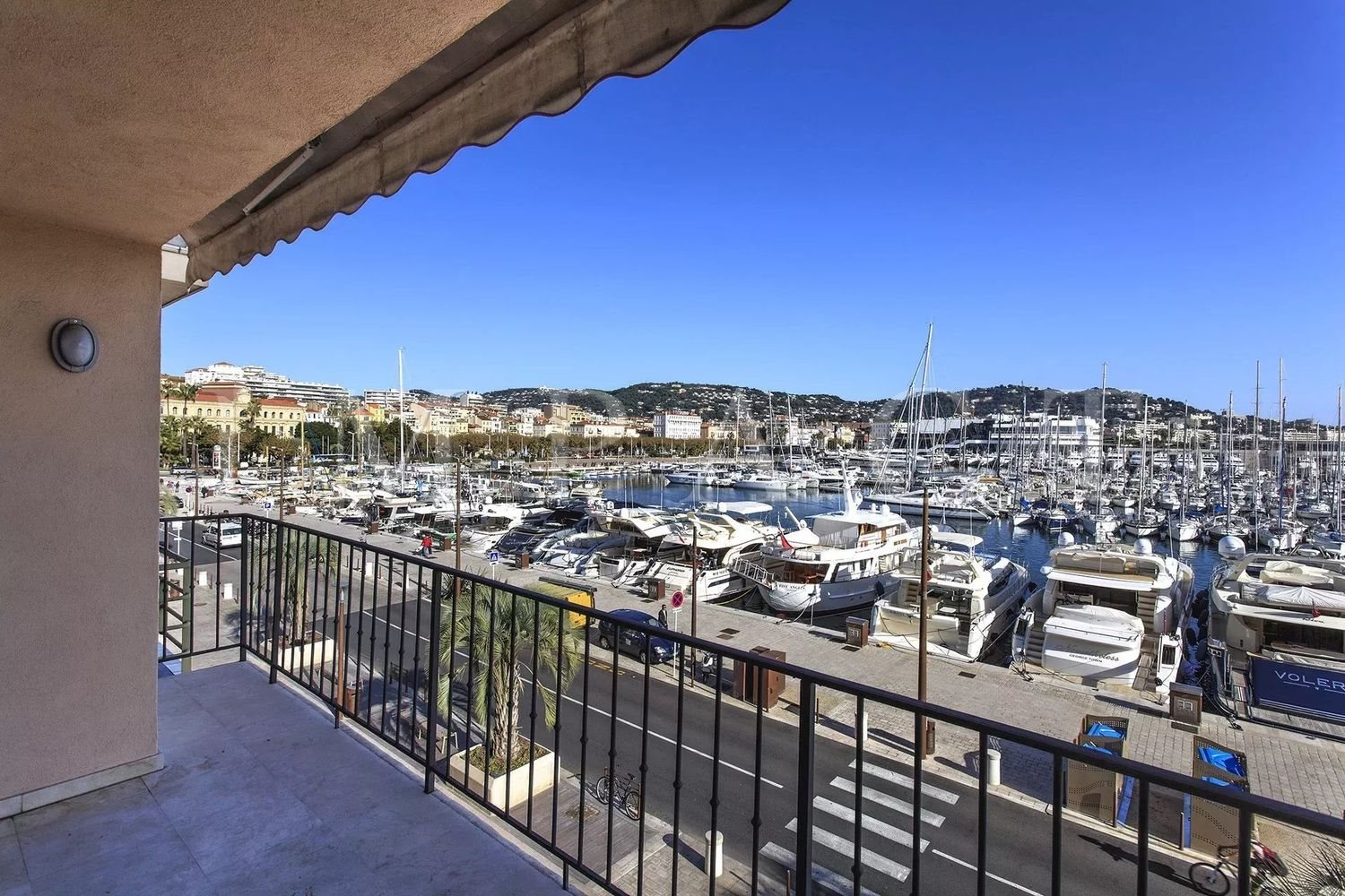 Appartement à louer, 97m², Cannes