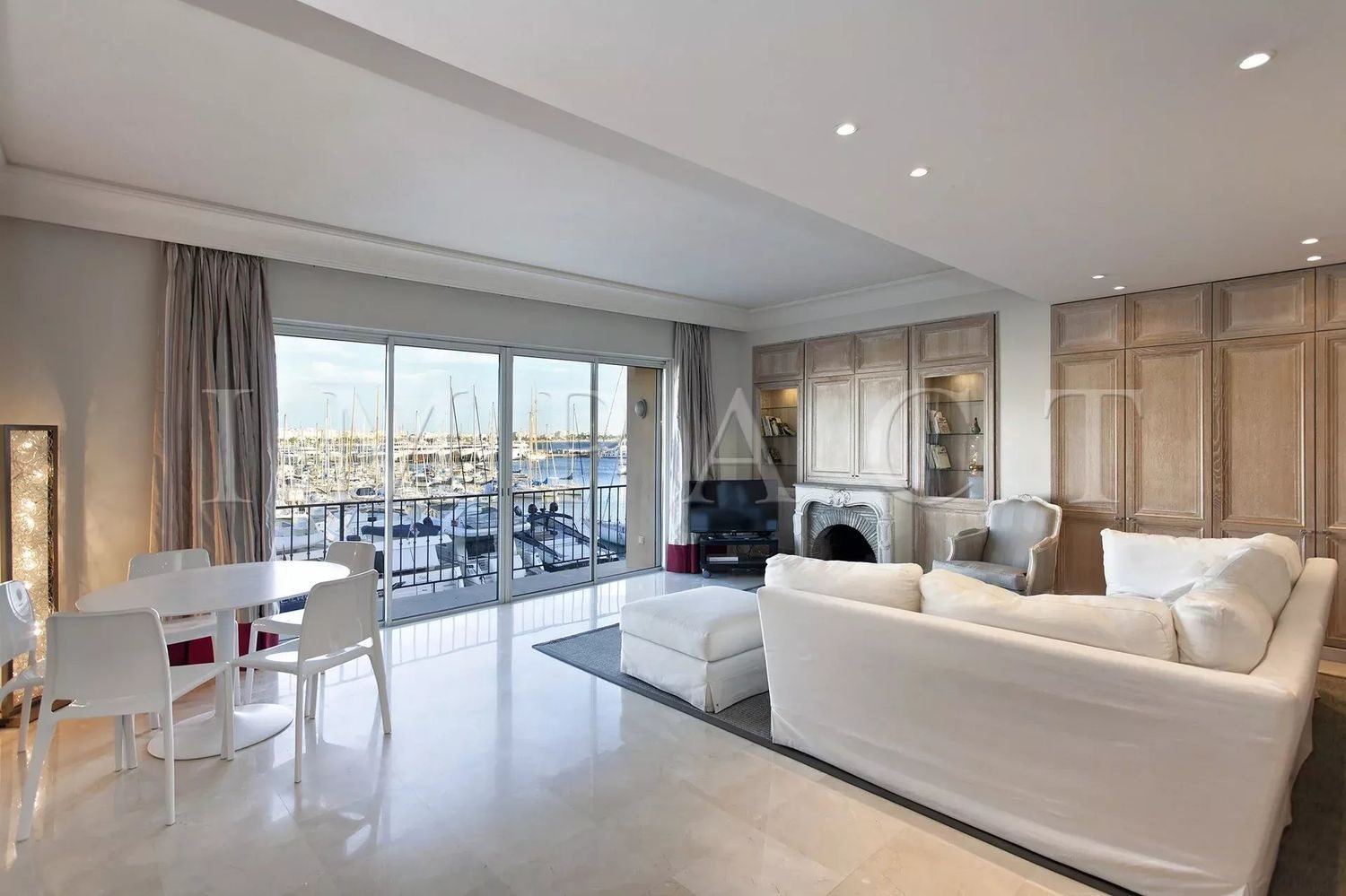 Appartement à louer, 97m², Cannes
