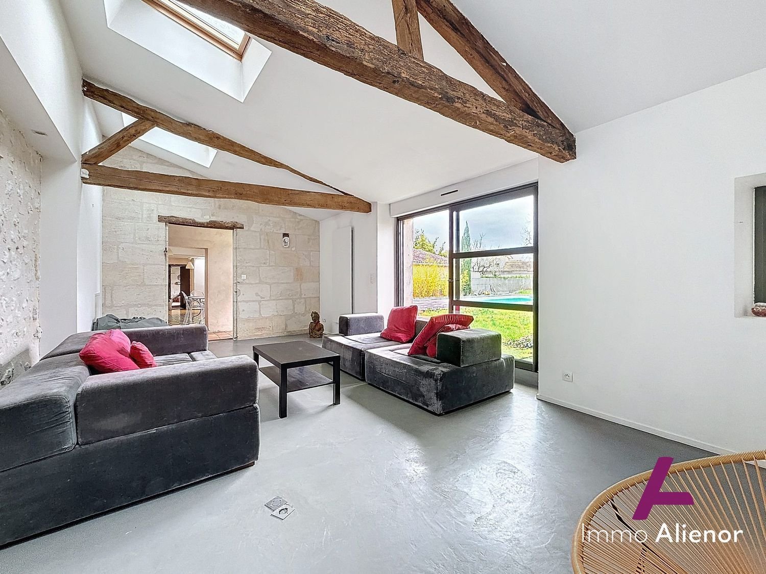Maison à vendre, 240m², Sainte-Eulalie