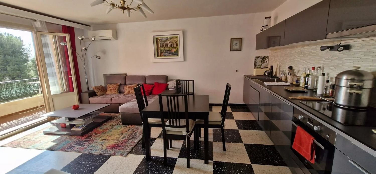 Appartement à louer, 75m², Bandol