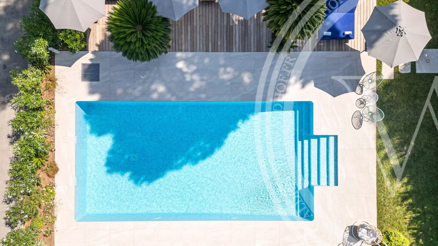 Maison à louer, 300m², Antibes