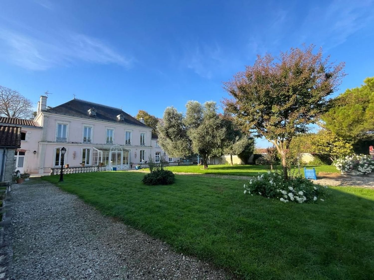 Maison à vendre, 540m², La Jarne