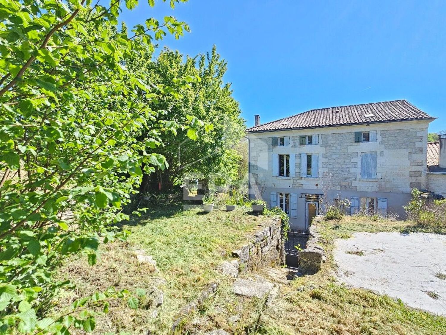Maison à vendre, 174m², Mouthiers-sur-Boëme