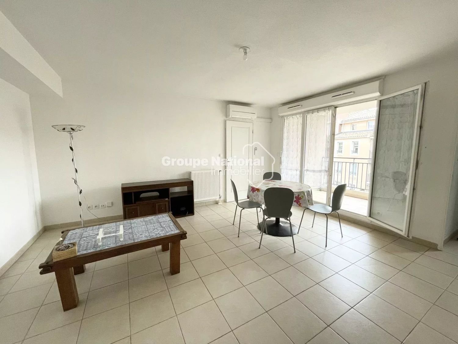 Appartement à louer, 56m², Lambesc