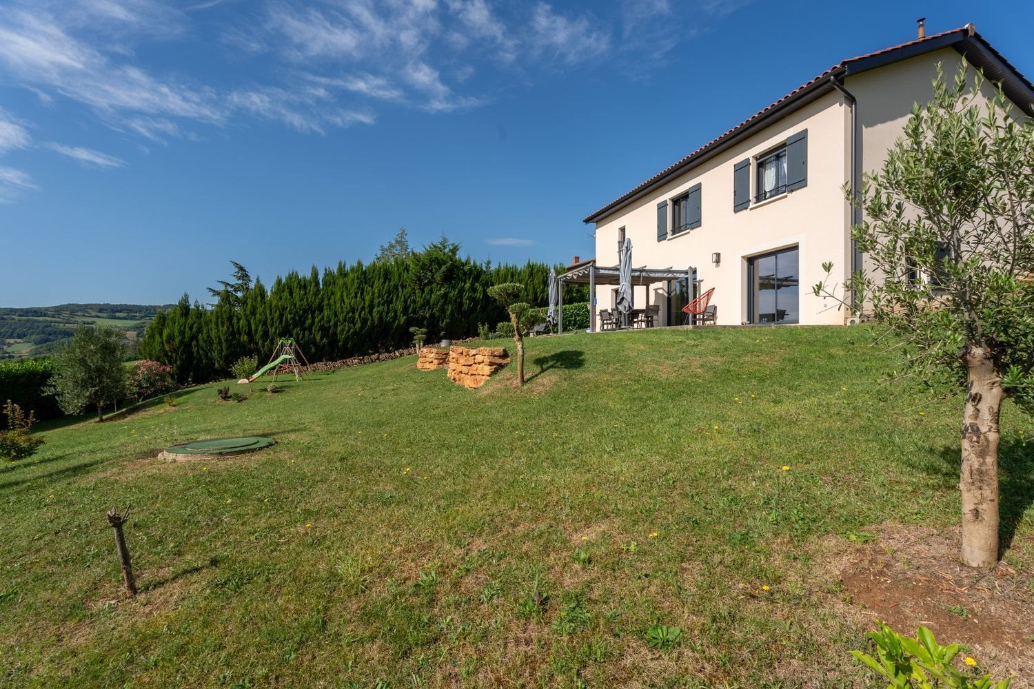 Maison à vendre, 138m², Lacenas