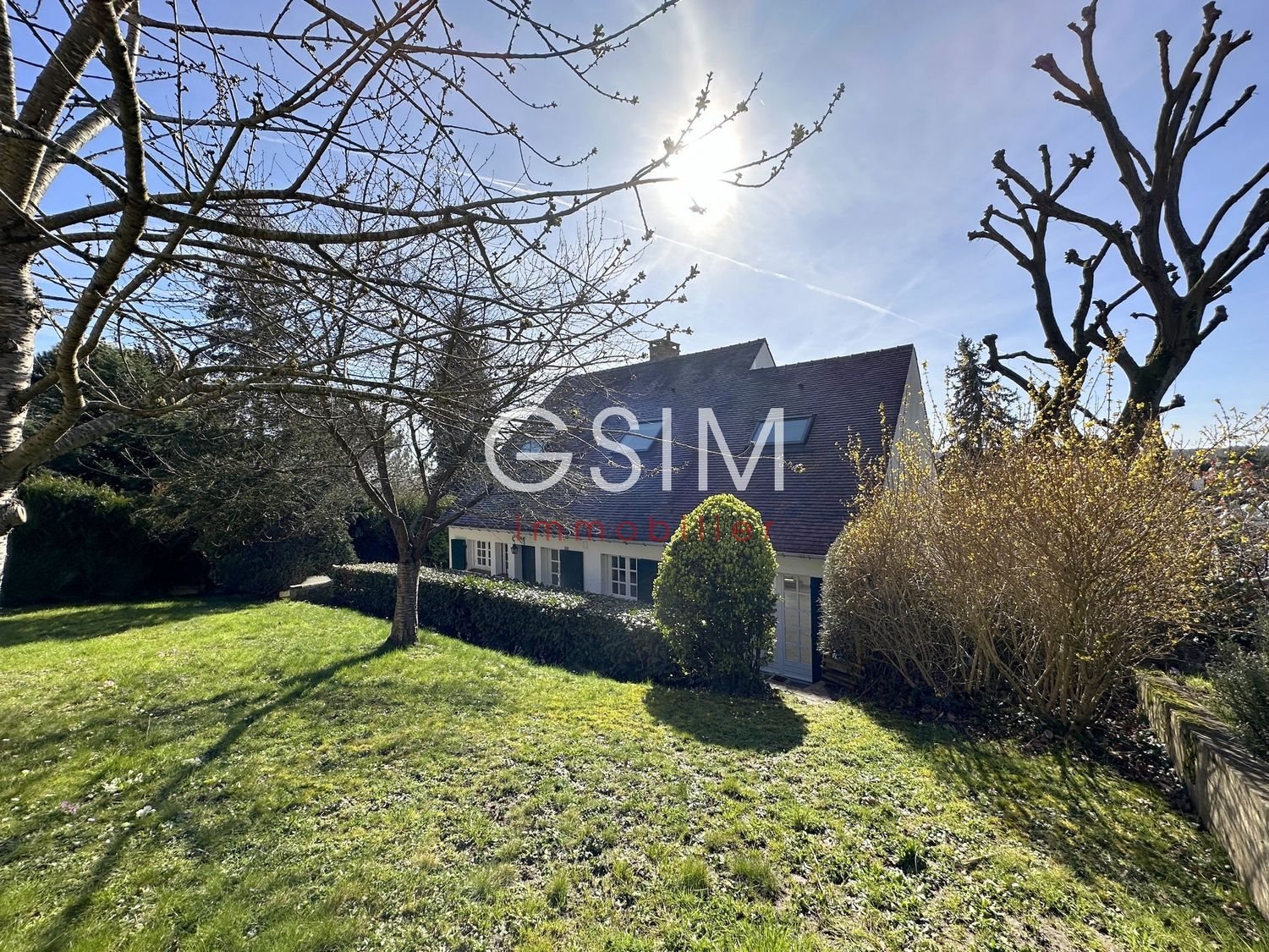 Maison à louer, 216m², Garches