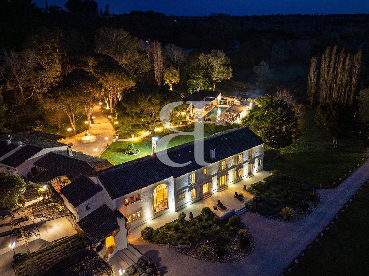 Maison à vendre, 544m², Arles