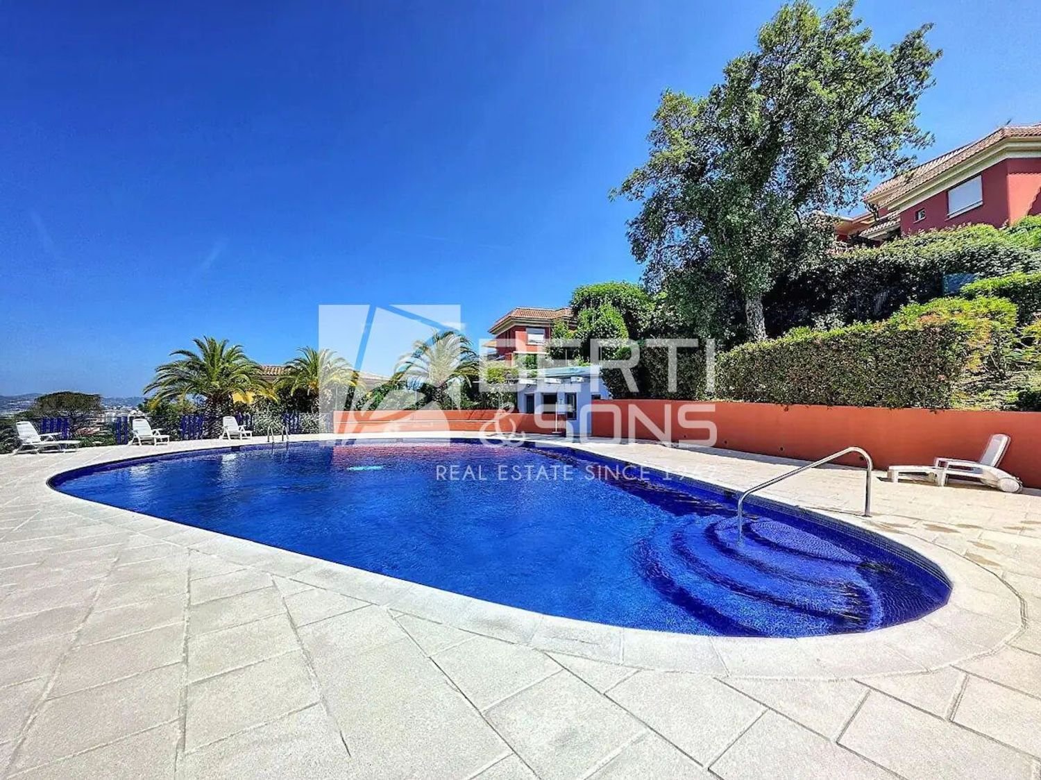 Appartement à louer, 152m², Mandelieu-la-Napoule