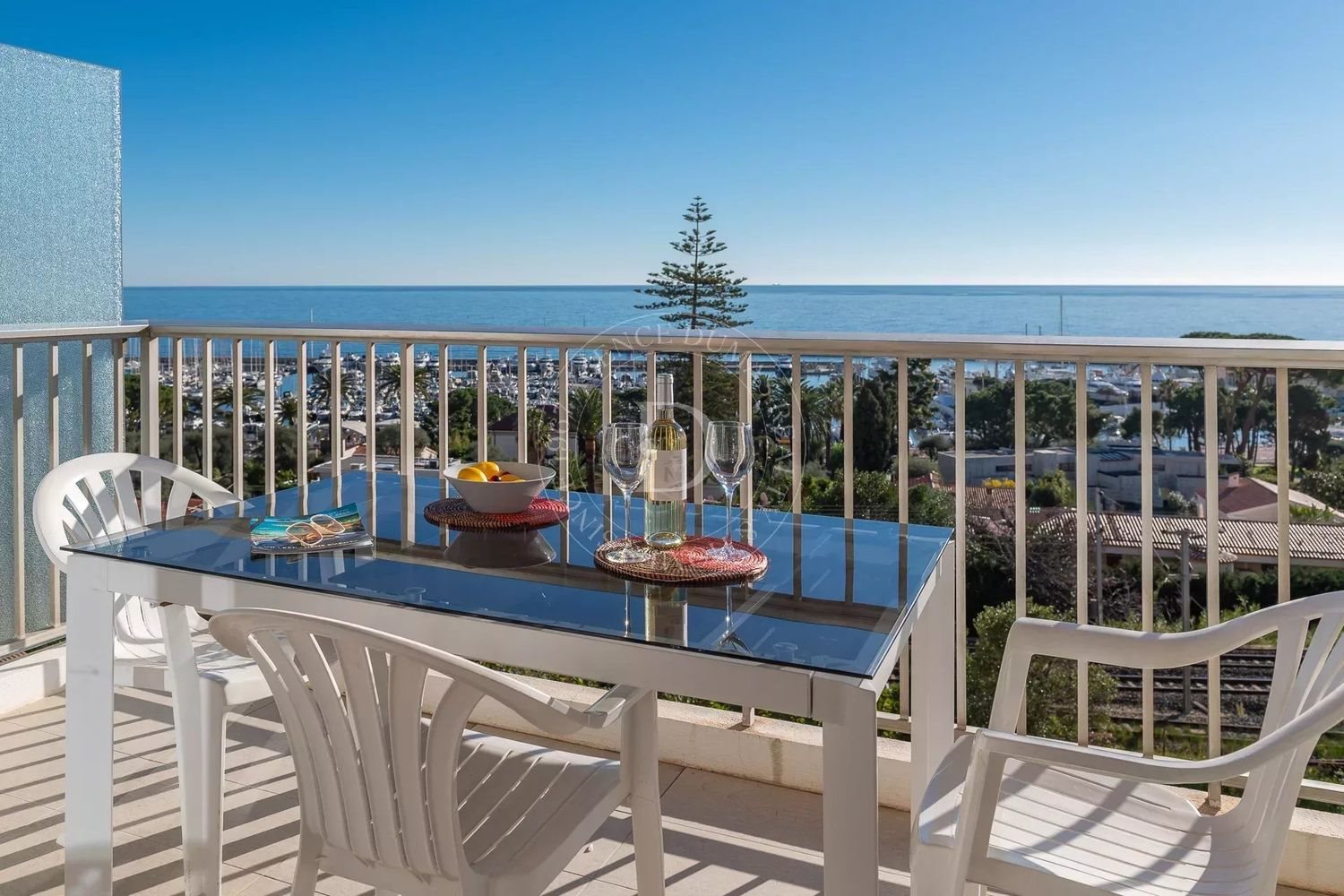 Appartement à louer, 65m², Beaulieu-sur-Mer